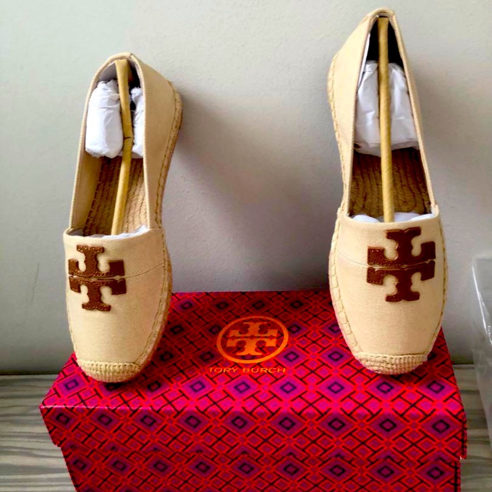 Brand new in box size 7 Tory Burch espadrilles